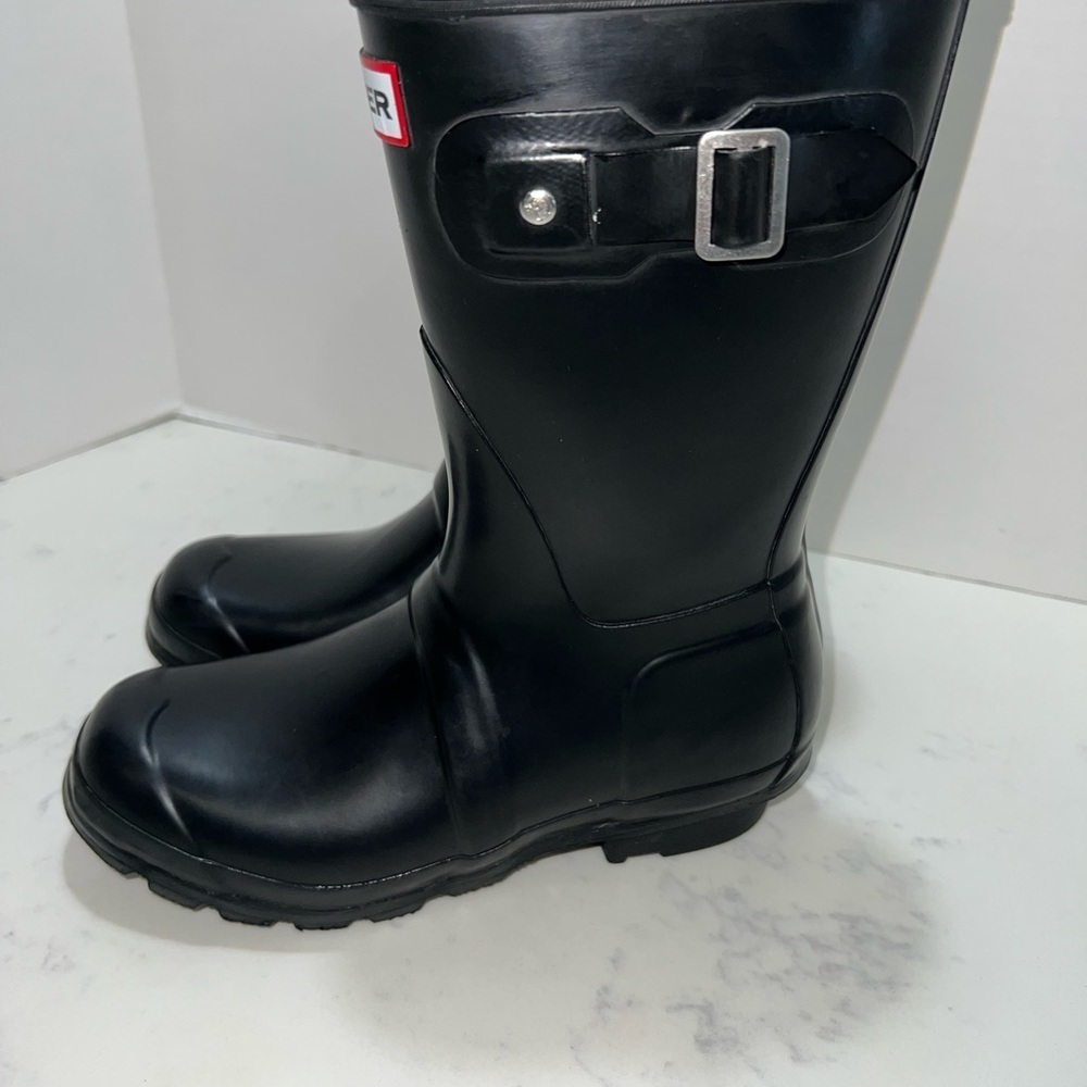 ‼️🚨SOLD ‼️🚨Hunter Black Rain Boots - Picture 9 of 15